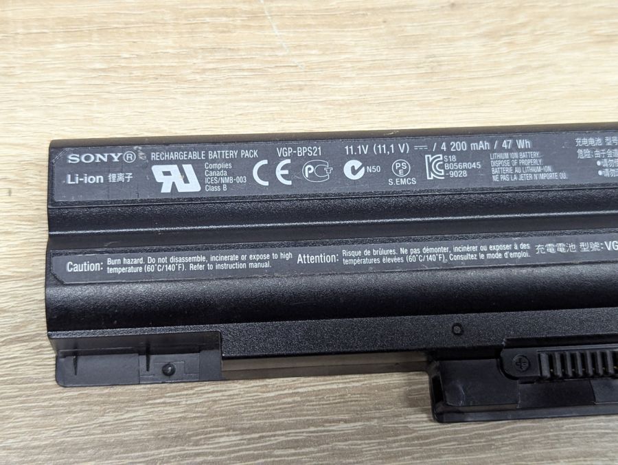 Б/В Оригінальна акумуляторна батарея Sony VGP-BPS21 [ProductHub SKU BPS21]