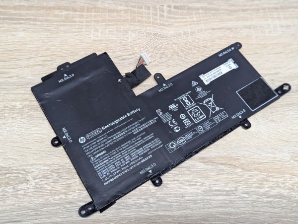 Б/В Оригінальна акумуляторна батарея HP PO02XL