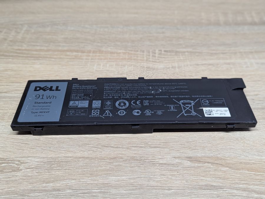 Б/В Оригінальна акумуляторна батарея Dell MFKVP [ProductHub SKU MFKVP]