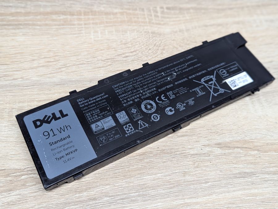 Б/В Оригінальна акумуляторна батарея Dell MFKVP [ProductHub SKU MFKVP]