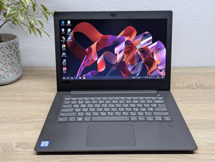 Ноутбук Б/В Lenovo V330-14IKB, Intel Core i5-8250U, DDR4 20 GB, SSD 256GB, 14" Full HD [ProductHub SKU L353]