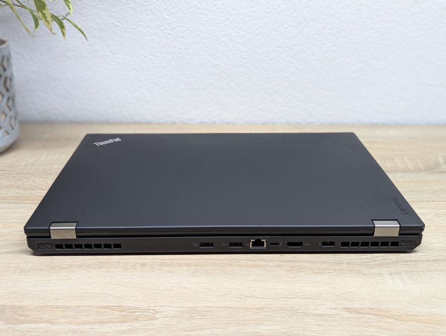 Ноутбук Б/В Lenovo ThinkPad P50, Intel Core i7-6820HQ, DDR4 24 GB, SSD 128GB + SSD 256GB, NVIDIA Quadro M2000M 4 gb, 15.6" Full HD [ProductHub SKU L354]