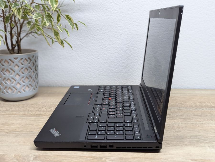 Ноутбук Б/В Lenovo ThinkPad P50, Intel Core i7-6820HQ, DDR4 24 GB, SSD 128GB + SSD 256GB, NVIDIA Quadro M2000M 4 gb, 15.6" Full HD [ProductHub SKU L354]