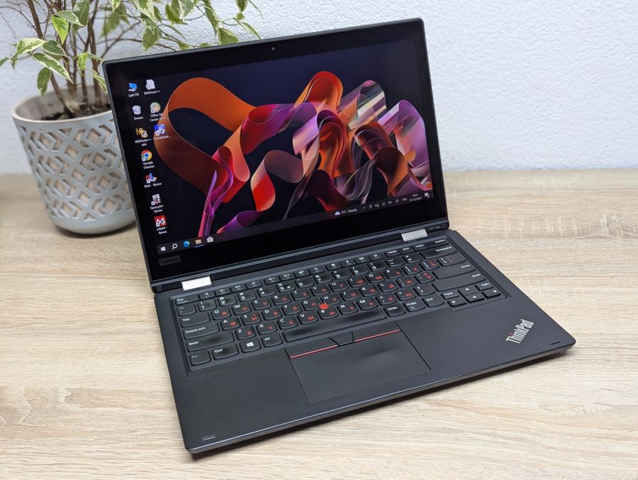 Ноутбук Б/В Lenovo ThinkPad L390 Yoga, Intel Core i5-8265U, DDR4, SSD 256GB, 13" Full HD Сенсор [ProductHub SKU L355]