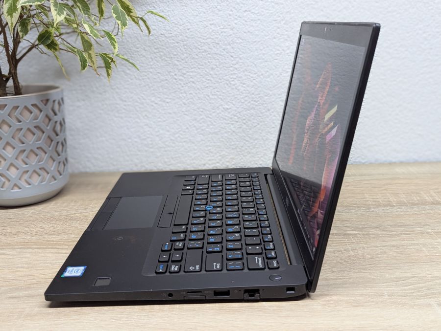 Ноутбук Б/В Dell Latitude 7480, Intel Core i7-6600U, DDR4 16 GB, SSD 256GB, 14" Full HD [ProductHub SKU Dell414]