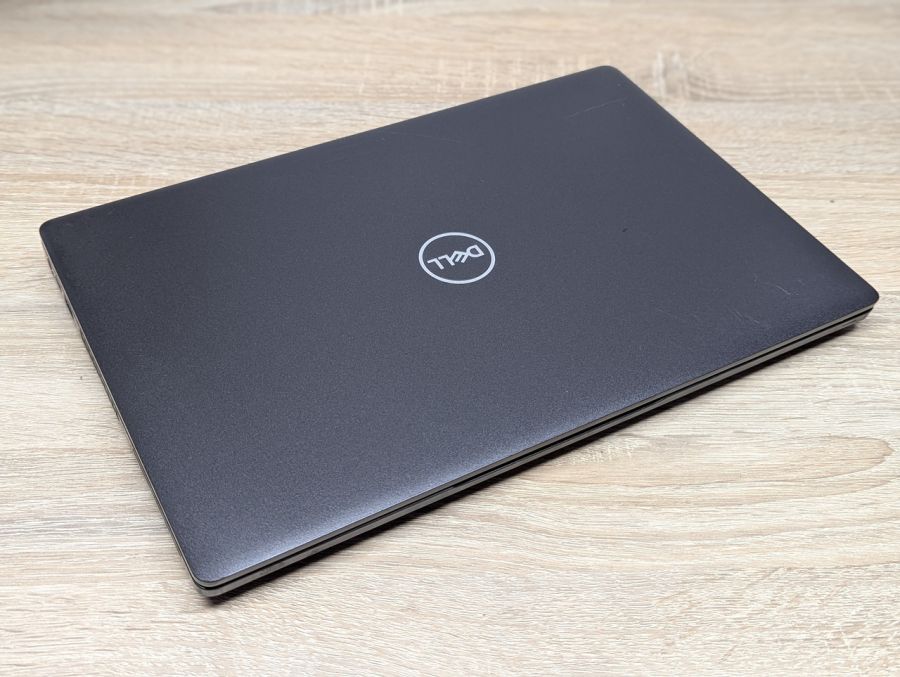 Уцінка! Ноутбук Б/В Dell Latitude 5400, Intel Core i5-8250U, DDR4 16 GB, SSD 256GB, 14" Full HD [ProductHub SKU Dell418]
