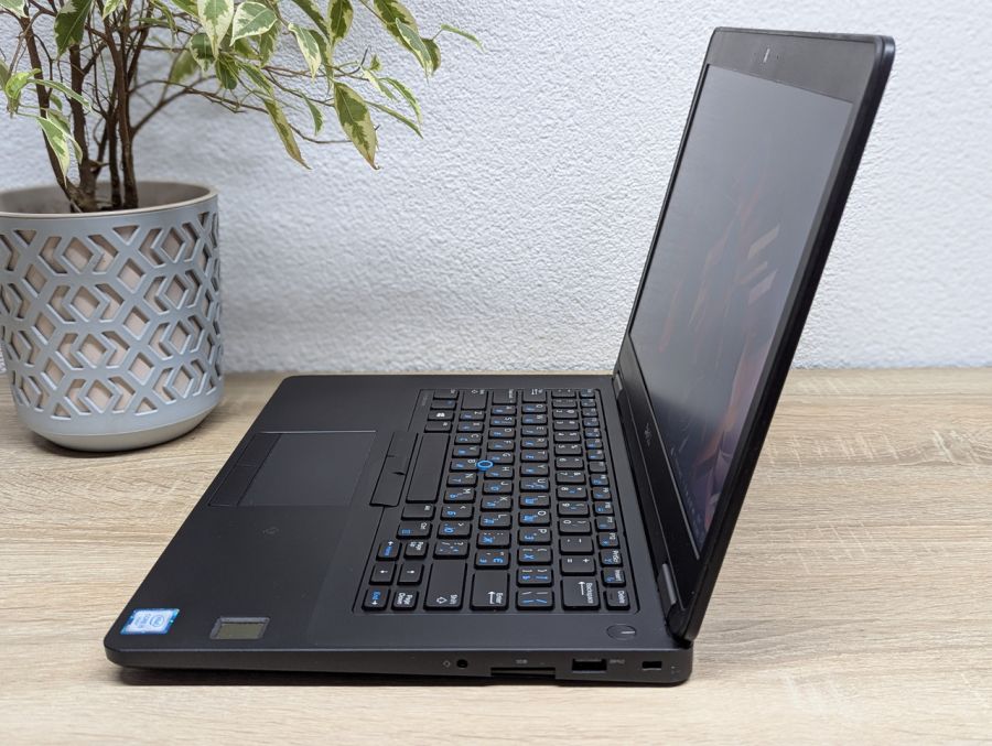 Ноутбук Б/В Dell Latitude E5470, Intel Core i5-6200U, DDR4 8 GB, SSD 128GB, 14" HD [ProductHub SKU Dell228]
