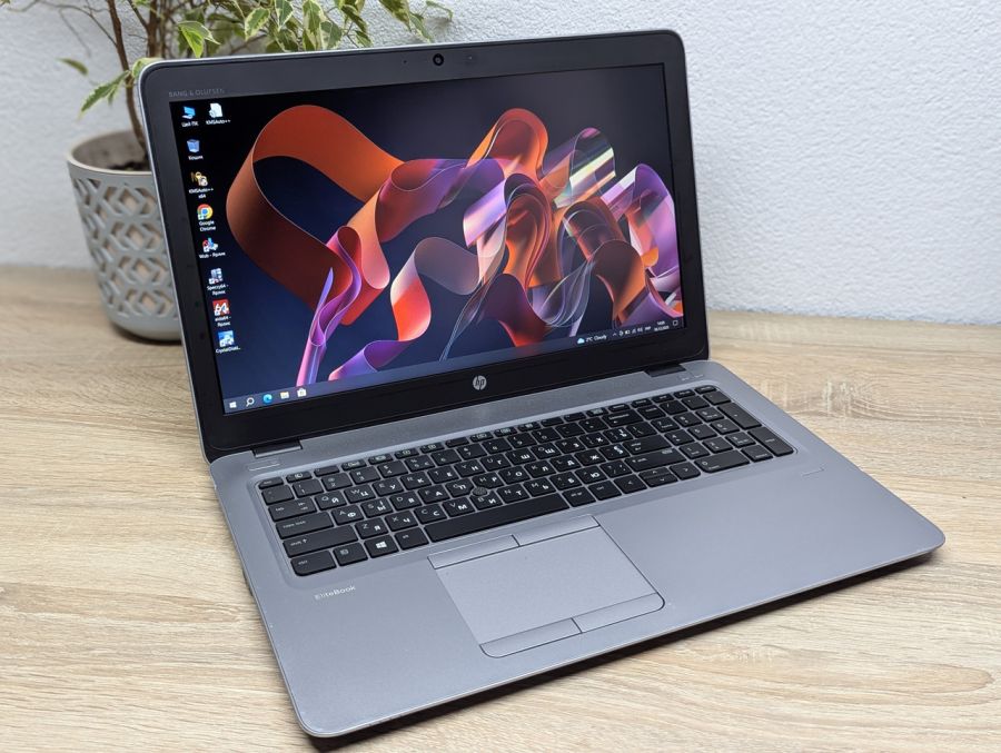 Ноутбук Б/В HP EliteBook 850 G3, Intel Core i7-6600U, DDR4 8 GB, SSD 128GB, 15.6" Full HD [ProductHub SKU HP680]