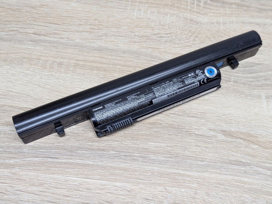 Б/В Акумуляторна батарея Toshiba PA3905U-1BRS [ProductHub SKU PA3905U]