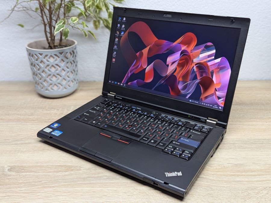 Уцінка! Ноутбук Б/В Lenovo T420, Intel Core i5-2540M, DDR3 8 GB, SSD 128GB, 14" HD [ProductHub SKU L373]