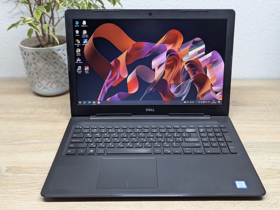 Ноутбук Б/В Dell Vostro 3583, Intel Core i5-8265U, DDR4 16 GB, SSD 128GB + HDD 320GB, 15.6" Full HD [ProductHub SKU Dell437]