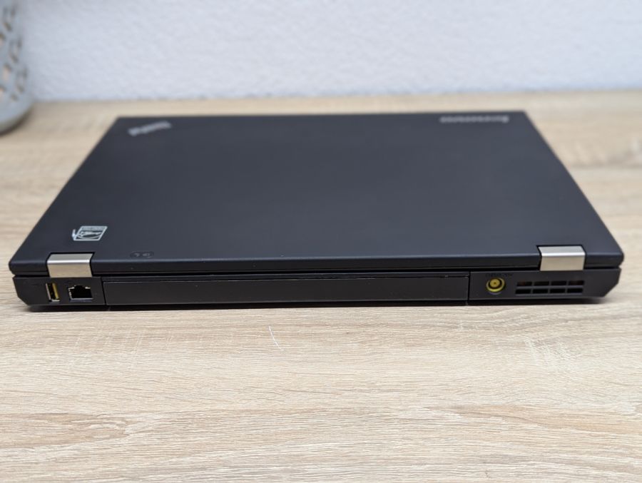 Ноутбук Б/В Lenovo ThinkPad T430, Intel Core i5-3320M, DDR3, SSD 128GB, NVIDIA NVS 5400M 1Gb, 14"