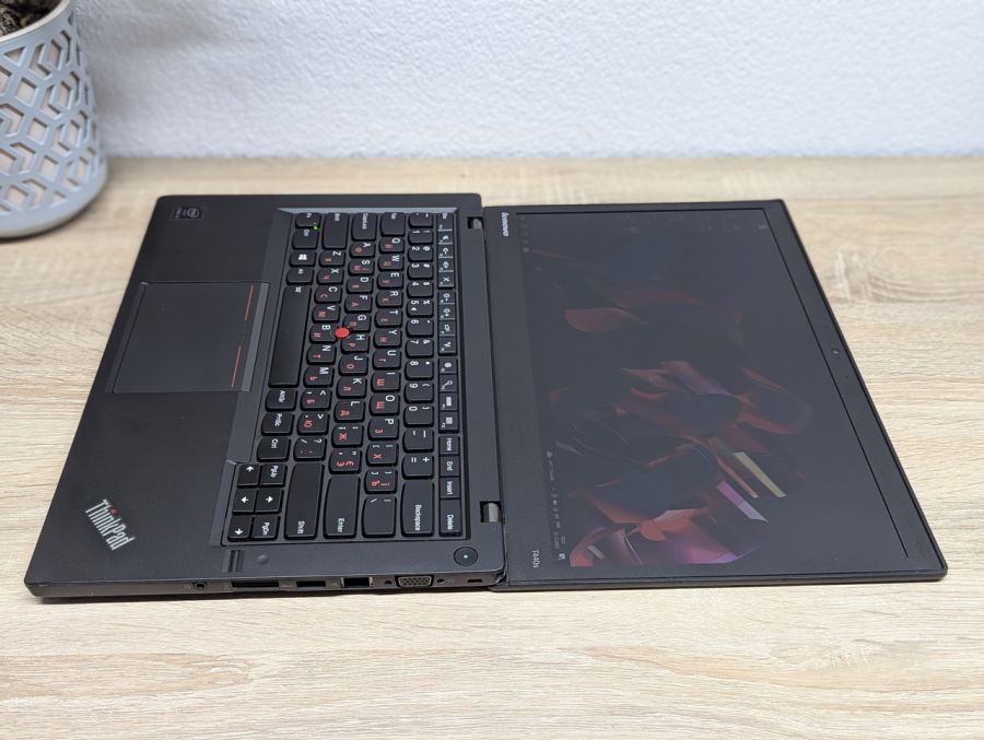 Уцінка! Ноутбук Б/В Lenovo T440S, Intel Core i5-4300U, DDR3 8 GB, SSD 128GB, 14" HD [ProductHub SKU L380]