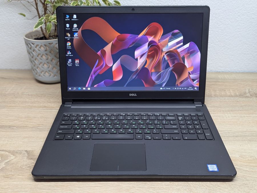 Ноутбук Б/В Dell Vostro 3559, Intel Core i5-6200U, DDR3 8 GB, SSD 128GB, 15.6" HD [ProductHub SKU Dell446]