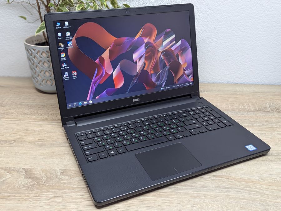 Ноутбук Б/В Dell Vostro 3559, Intel Core i5-6200U, DDR3 8 GB, SSD 128GB, 15.6" HD [ProductHub SKU Dell446]