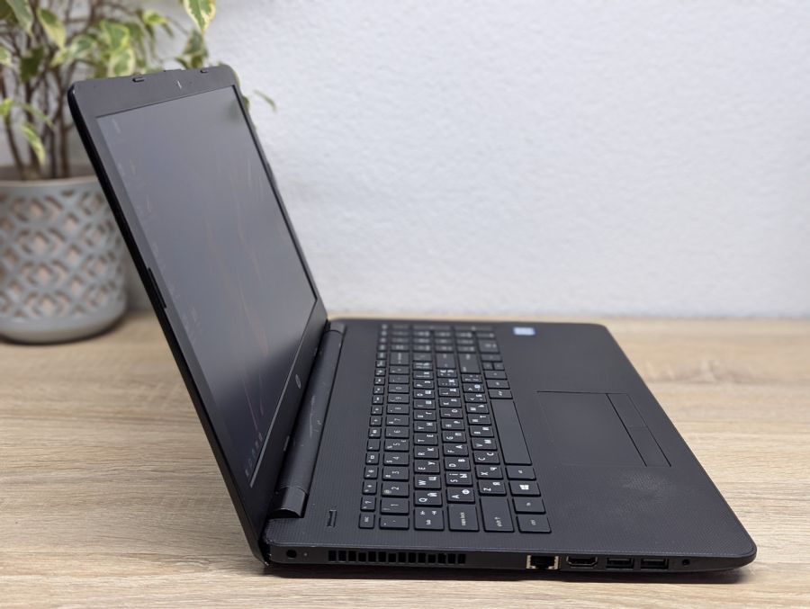 Ноутбук Б/В HP Laptop 15, Intel Core i5-7200U, DDR4 12 GB, SSD 256GB, 15.6" Full HD [ProductHub SKU HP717]