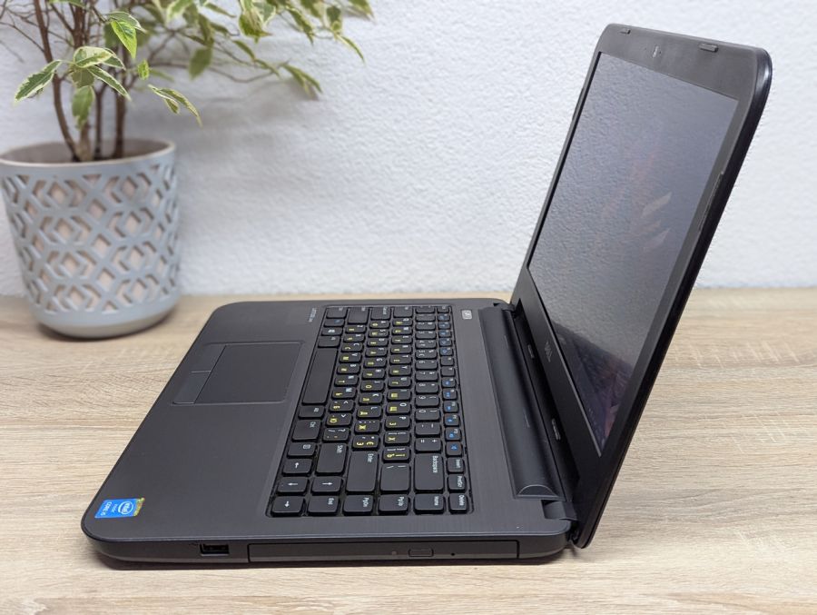 Уцінка! Ноутбук Б/В Dell Latitude 3440, Intel Core i5-4210U, DDR3 8 GB, SSD 128GB, 14" HD [ProductHub SKU Dell463]