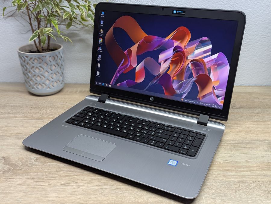 Ноутбук Б/В HP ProBook 470 G3, Intel Core i5-6200U, DDR4 8 GB, SSD 128GB, AMD Radeon R7 M340 2Gb, 17" Full HD [ProductHub SKU HP721]