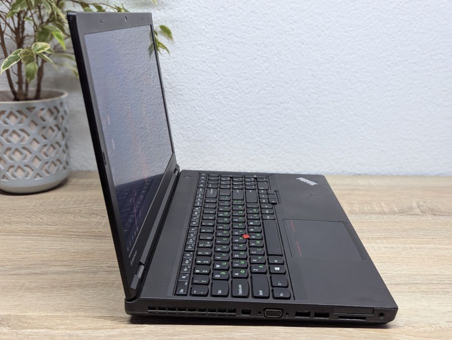 Уцінка! Ноутбук Б/В Lenovo T540P, Intel Core i5-4210M, DDR3 8 GB, SSD 128GB, 15.6" Full HD [ProductHub SKU L415]