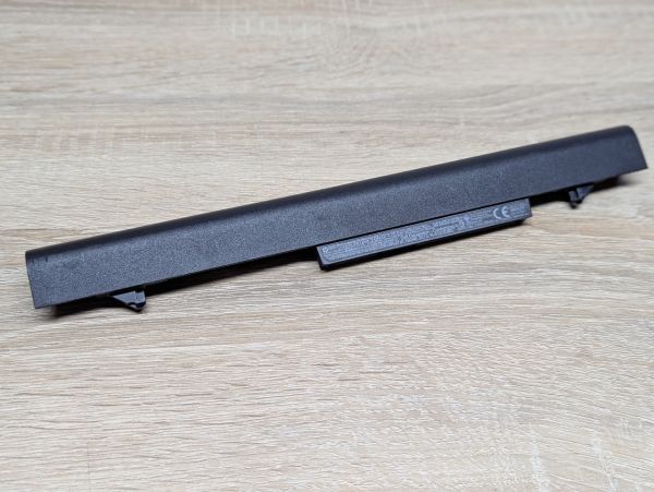 Б/В Оригінальна акумуляторна батарея HP RA04XL [ProductHub SKU RA04XL]