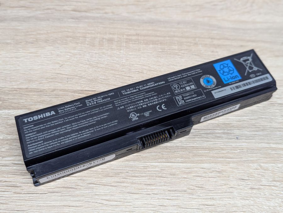 Б/В Акумуляторна батарея Toshiba PA3817U-1BRS [ProductHub SKU PA3817U]