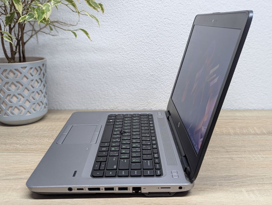Уцінка! Ноутбук Б/В HP ProBook 640 G3, Intel Core i5-7200U, DDR3 8 GB, SSD 128GB, 14" HD [ProductHub SKU HP749]