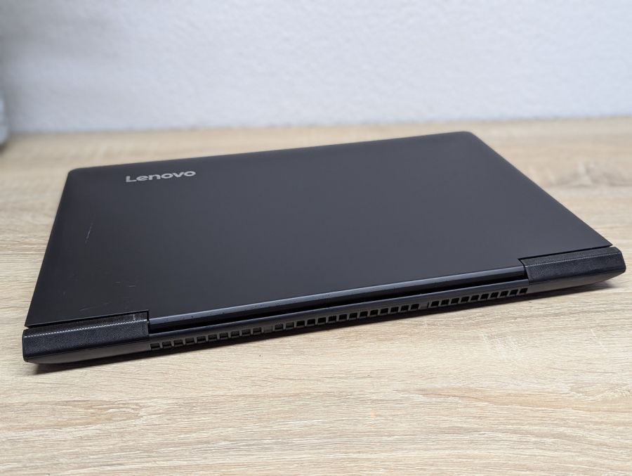 Ноутбук Б/В Lenovo IdeaPad 700-15ISK, Intel Core i5-6300HQ, DDR4 16 GB, SSD 256GB + HDD 500GB, 15.6" Full HD [ProductHub SKU L431]