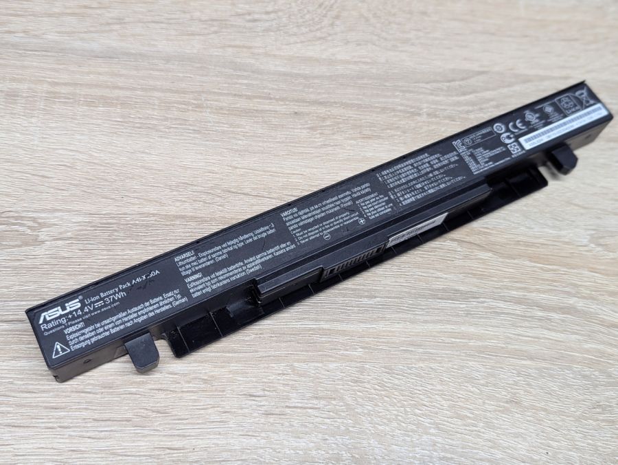 Б/В Оригінальна акумуляторна батарея Asus A41-X550A [ProductHub SKU X550A-37]