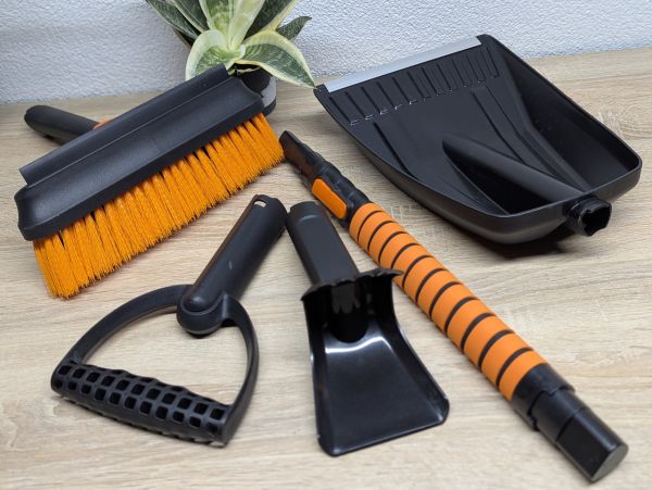 Новий Автомобільний набір для прибирання снігу 5-в-1 [ProductHub SKU Blast(1)]