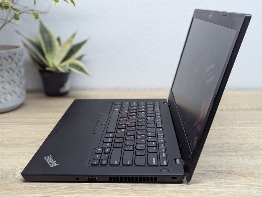 Уцінка! Ноутбук Б/В Lenovo ThinkPad L480, Intel Core i5-8250U, DDR4 8 GB, SSD 128GB, 14" Full HD [ProductHub SKU L446]