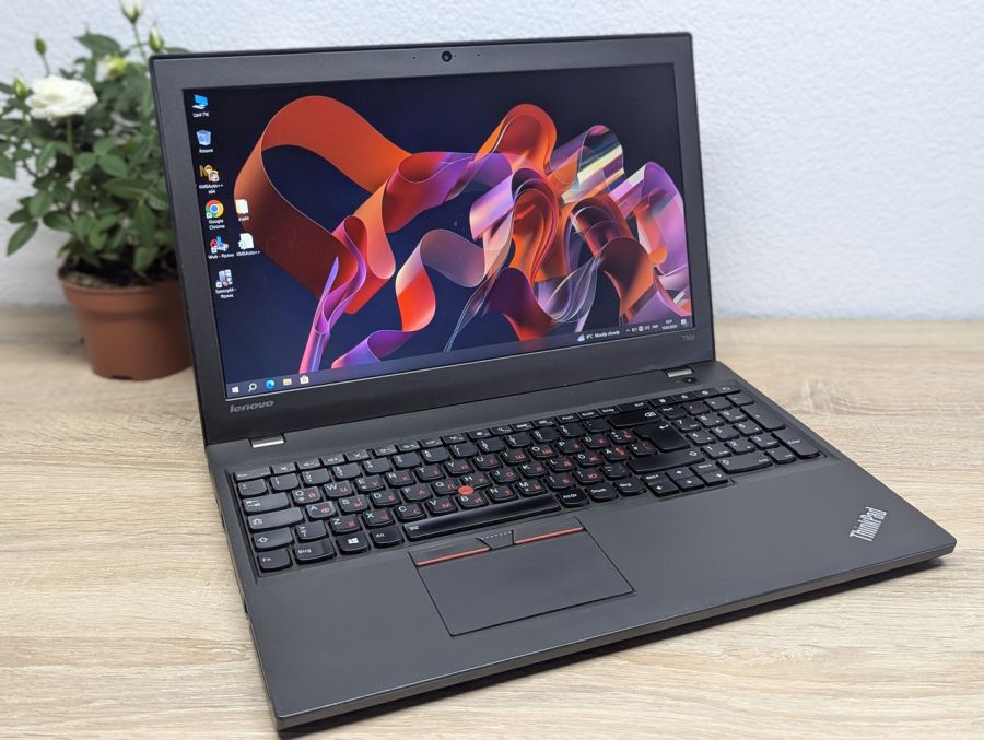 Ноутбук Б/В Lenovo T550, Intel Core i5-5300U, DDR3 8 GB, SSD 128GB, 15.6" Full HD [ProductHub SKU L454]