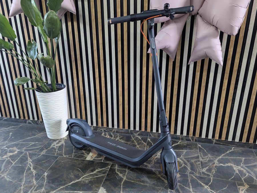 Б/В Електросамокат Segway Ninebot eKickScooter E2 Pro [ProductHub SKU 051405E(4)]