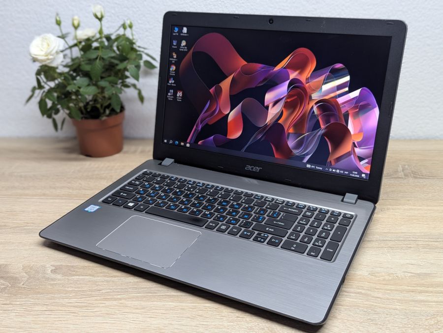 Ноутбук Б/В Acer Aspire F5-573G, Intel Core i5-7200U, DDR4 8 GB, SSD 128GB, NVIDIA GeForse 940MX 2Gb, 15.6" Full HD [ProductHub SKU Acer164]