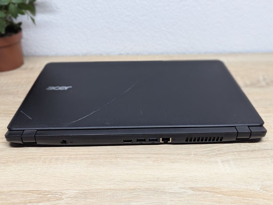 Ноутбук Б/В Acer Aspire ES1-572, Intel Core i5-6200U, DDR3 8 GB, SSD 128GB, 15.6" Full HD [ProductHub SKU Acer168]