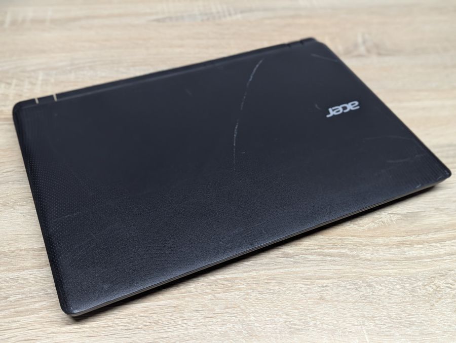 Ноутбук Б/В Acer Aspire ES1-572, Intel Core i5-6200U, DDR3 8 GB, SSD 128GB, 15.6" Full HD [ProductHub SKU Acer168]