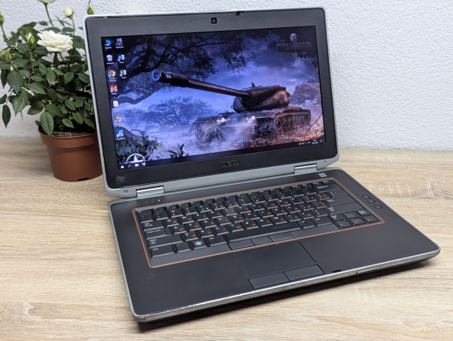Уцінка! Ноутбук Б/В Dell Latitude E6420, Intel Core i5-2520M, DDR3, SSD 128GB, 15.6" HD [ProductHub SKU Dell516]