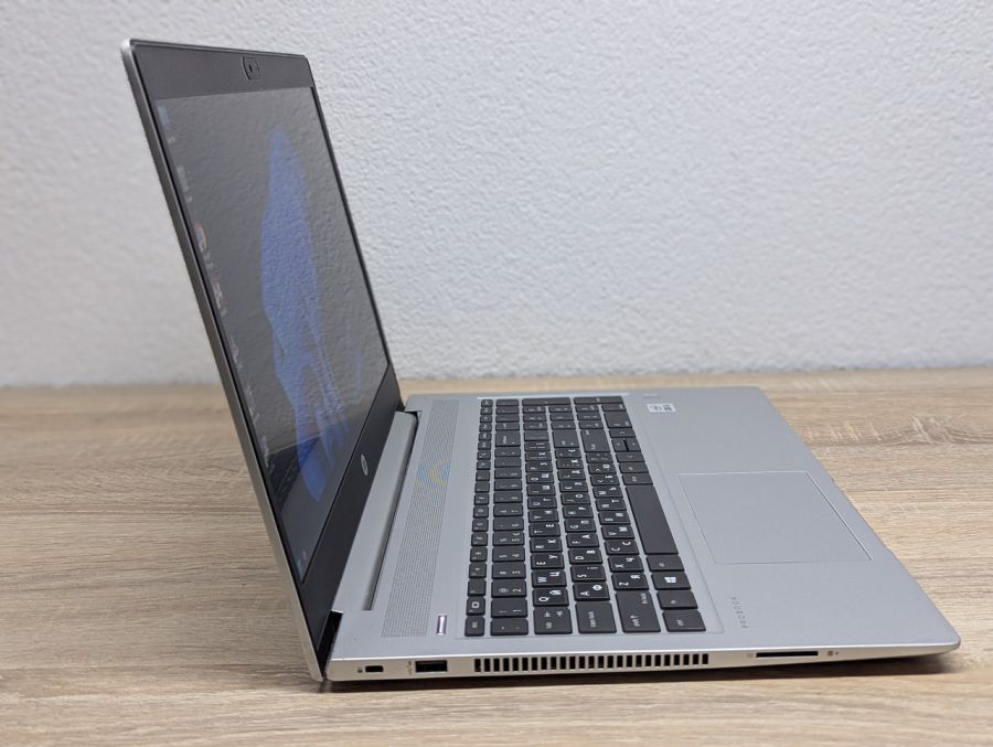 Уцінка! Ноутбук Б/В HP ProBook 450 G7, Intel Core i5, DDR4 16 GB, SSD 256GB + SSD 256GB, 15.6" Full HD [ProductHub SKU HP818]