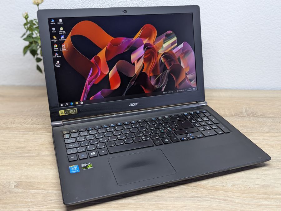 Уцінка! Ноутбук Б/В Acer Aspire VN7-571G, Intel Core i5-5200U, DDR3 16 GB, SSD 256GB, NVIDIA GeForce GTX 850M 4Gb, 15.6" Full HD