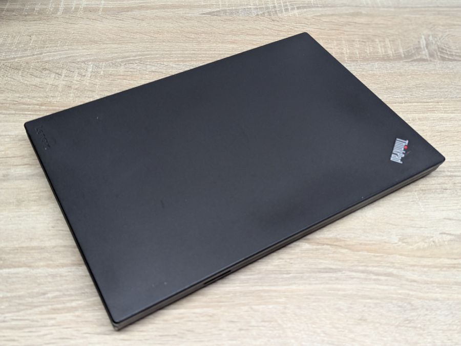 Уцінка! Ноутбук Б/В Lenovo ThinkPad T460P, Intel Core i5-6300HQ, DDR4 8 GB, SSD 128GB, 14" Full HD [ProductHub SKU L539]