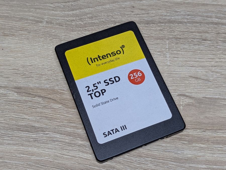 Б/В SSD Intenso TOP 256 GB 2.5" [ProductHub SKU Intenso256]