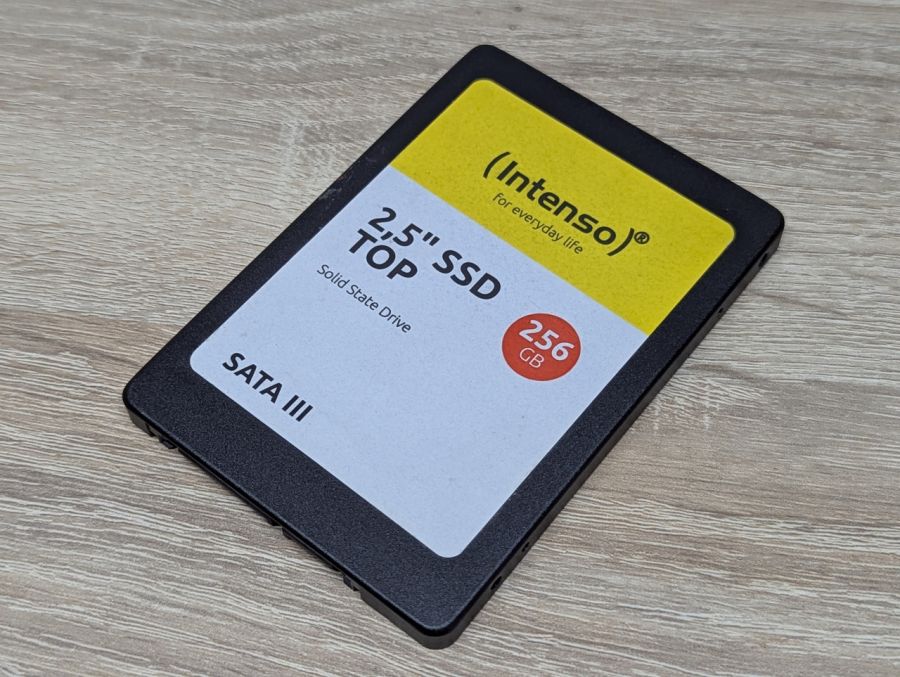 Б/В SSD Intenso TOP 256 GB 2.5" [ProductHub SKU Intenso256]