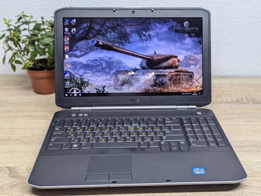Ноутбук Б/В Dell Latitude E5520, Intel Core i7-2640M, DDR3 8 GB, SSD 128GB, 15.6" Full HD [ProductHub SKU Dell546]