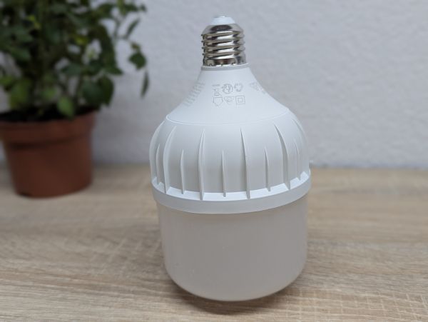 Новий Потужна світлодіодна (LED) лампа Neewer 5700K E27 35 Вт [ProductHub SKU Neewer(8)]