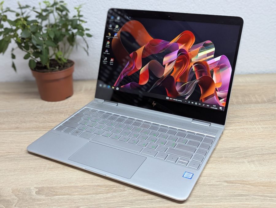 Ноутбук Б/В HP Spectre X360, Intel Core i5-7200U, DDR3 8 GB, SSD 128GB, 14" Full HD Сенсор [ProductHub SKU HP851]