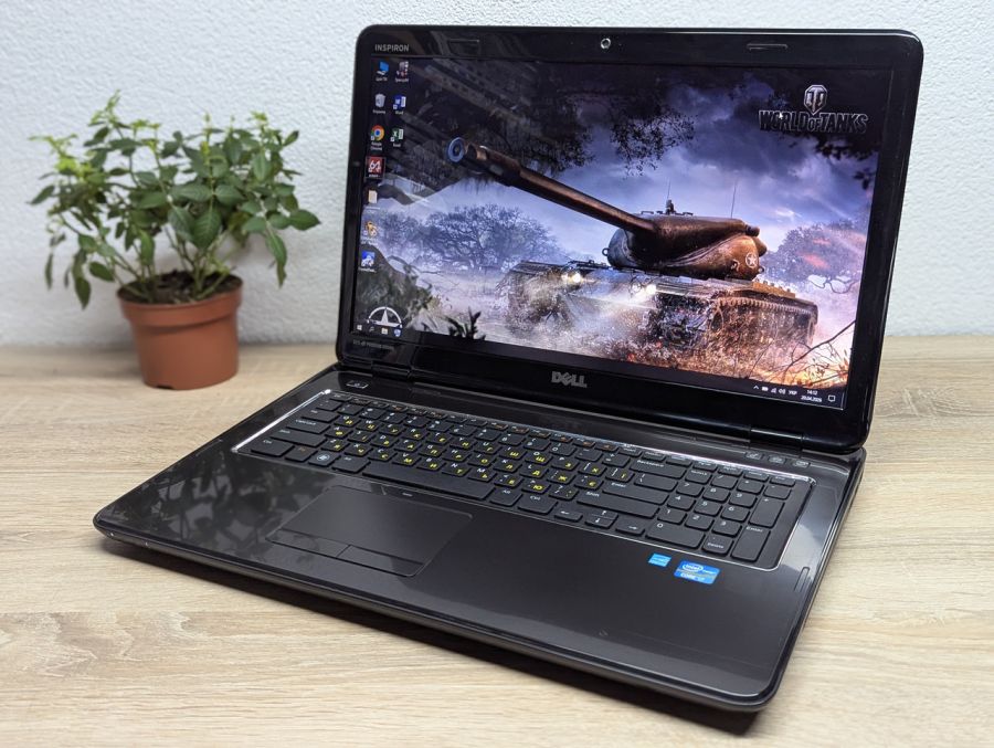 Ноутбук Б/В Dell Inspiron N7110, Intel Core i7-2670QM, DDR3 8 GB, SSD 1 TB, NVIDIA GeForce GT 525M 2Gb, 17.3" [ProductHub SKU Dell569]