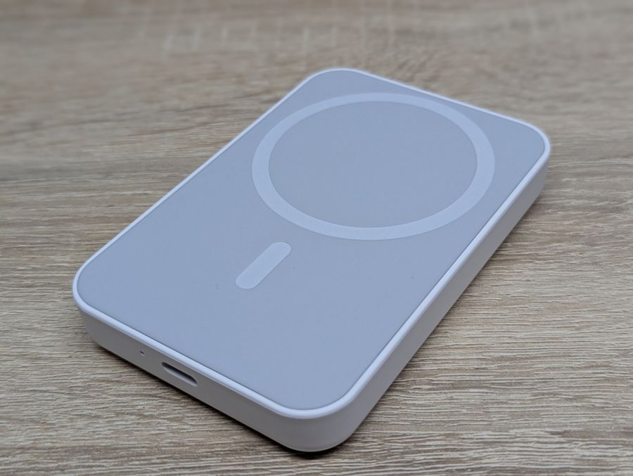 Новий Зарядний пристрій з магнітним кріпленням MagSafe [ProductHub SKU PQML(12)]