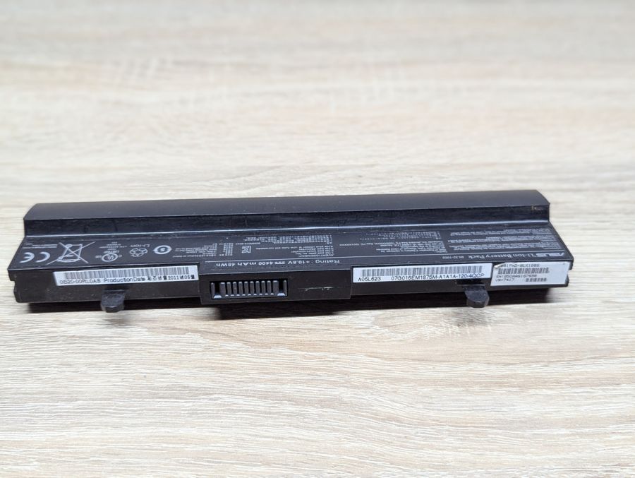 Б/В Оригінальна акумуляторна батарея Asus ML32-1005
