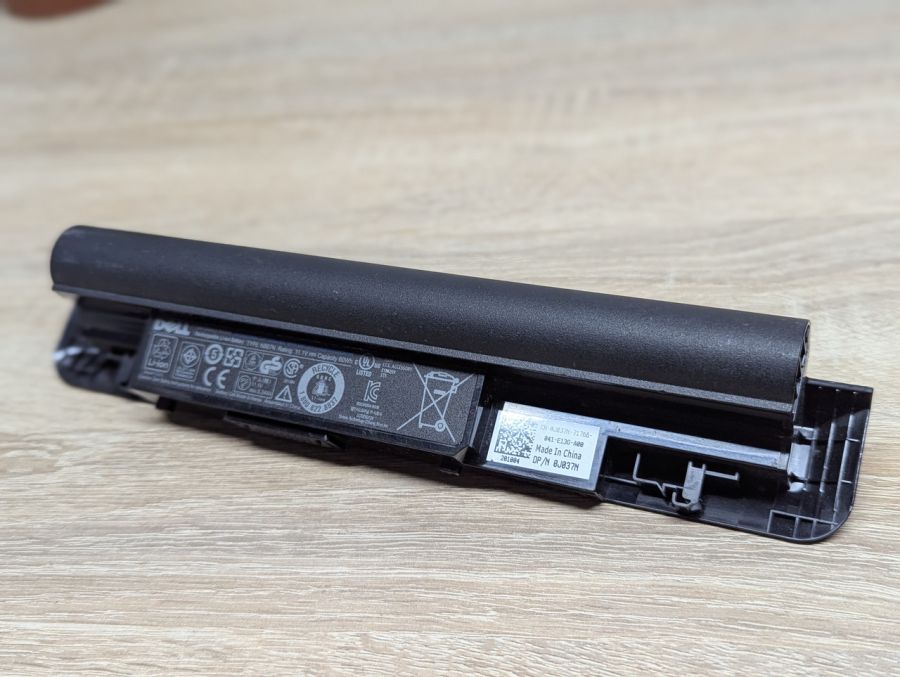 Б/В Оригінальна акумуляторна батарея Dell N887N [ProductHub SKU N887N]