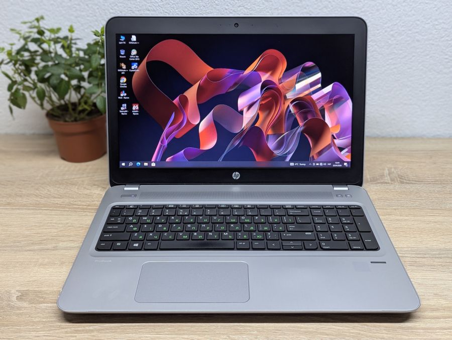 Ноутбук Б/В HP ProBook 450 G4, Intel Core i5-7200U, DDR4 8 GB, SSD 128GB, 15.6" Full HD [ProductHub SKU HP858]