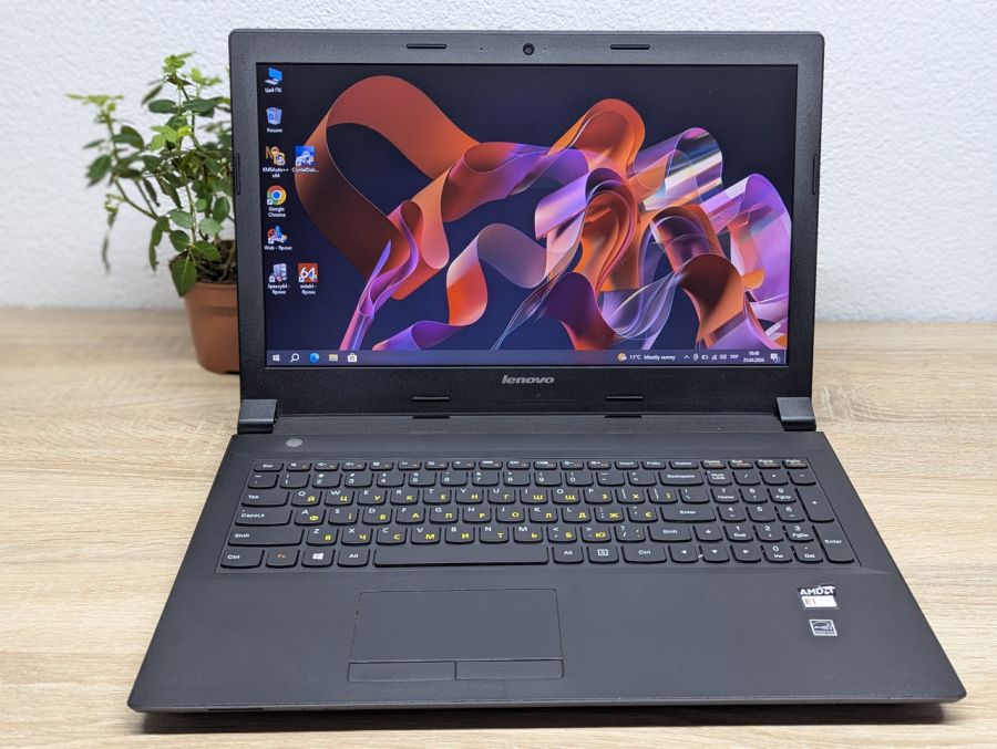 Ноутбук Б/В Lenovo B50-45, AMD E1-6010, DDR3 8 GB, SSD 128GB, AMD Radeon R2, 15.6" [ProductHub SKU L562]
